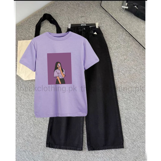 Black wide leg jeans + Lilac  tshirt Selfie girl