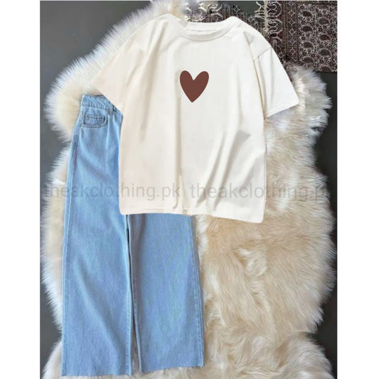 Sky wide leg jeans + white  tshirt Brown heart Mid